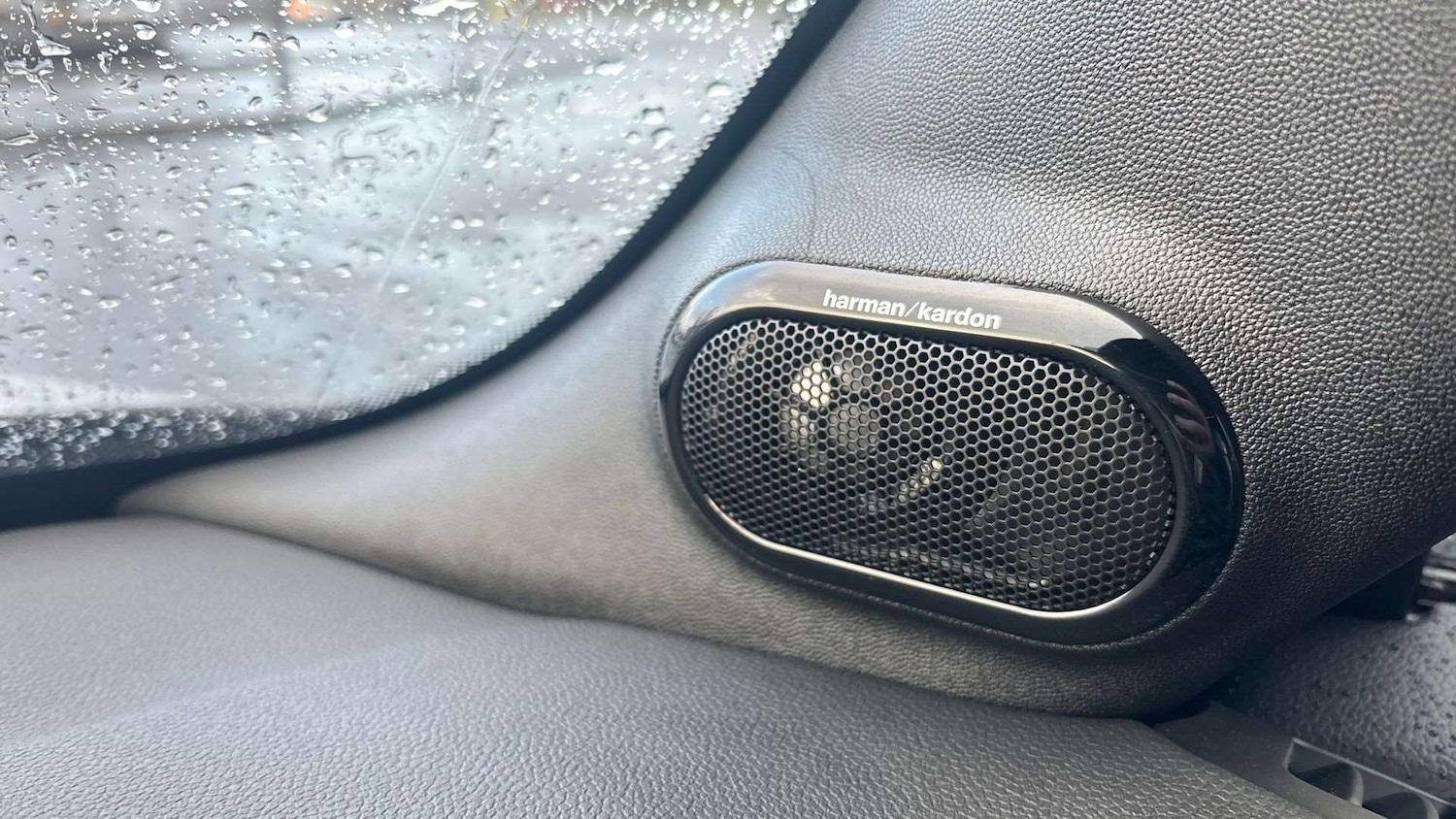 Used MINI Convertible 2023 for sale - 76827546: Photo 34