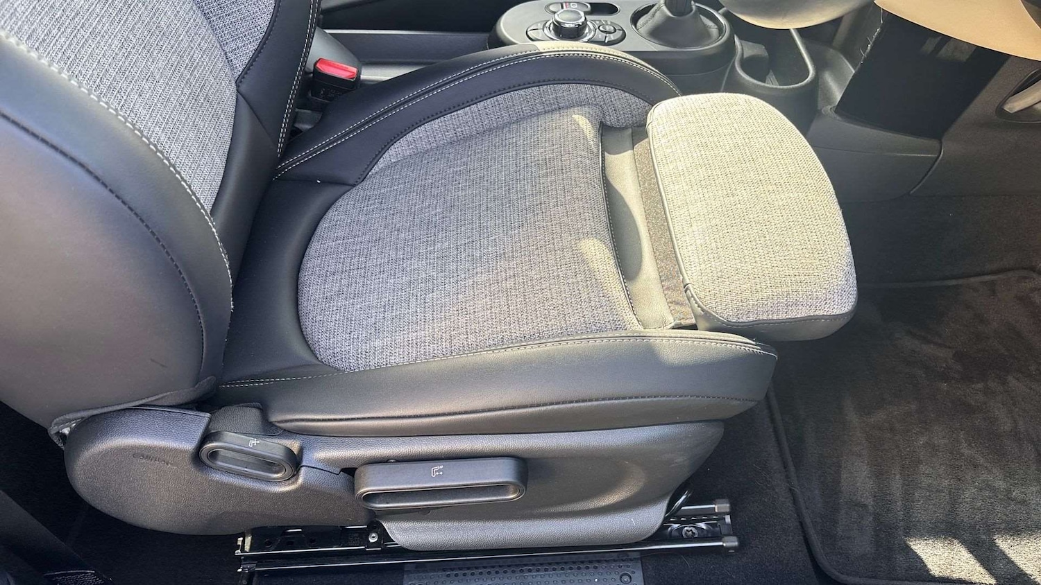 Used MINI Hatch 2021 for sale - 77787174: Photo 28