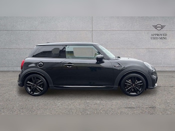 Used MINI Cooper 2023 for sale - 77333916: Photo