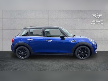 Used MINI Hatch 2021 for sale - 79579429: Photo