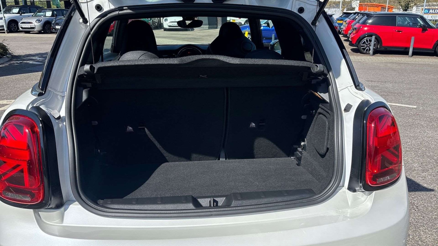 Used MINI Hatch 2023 for sale - 78187987: Photo 15