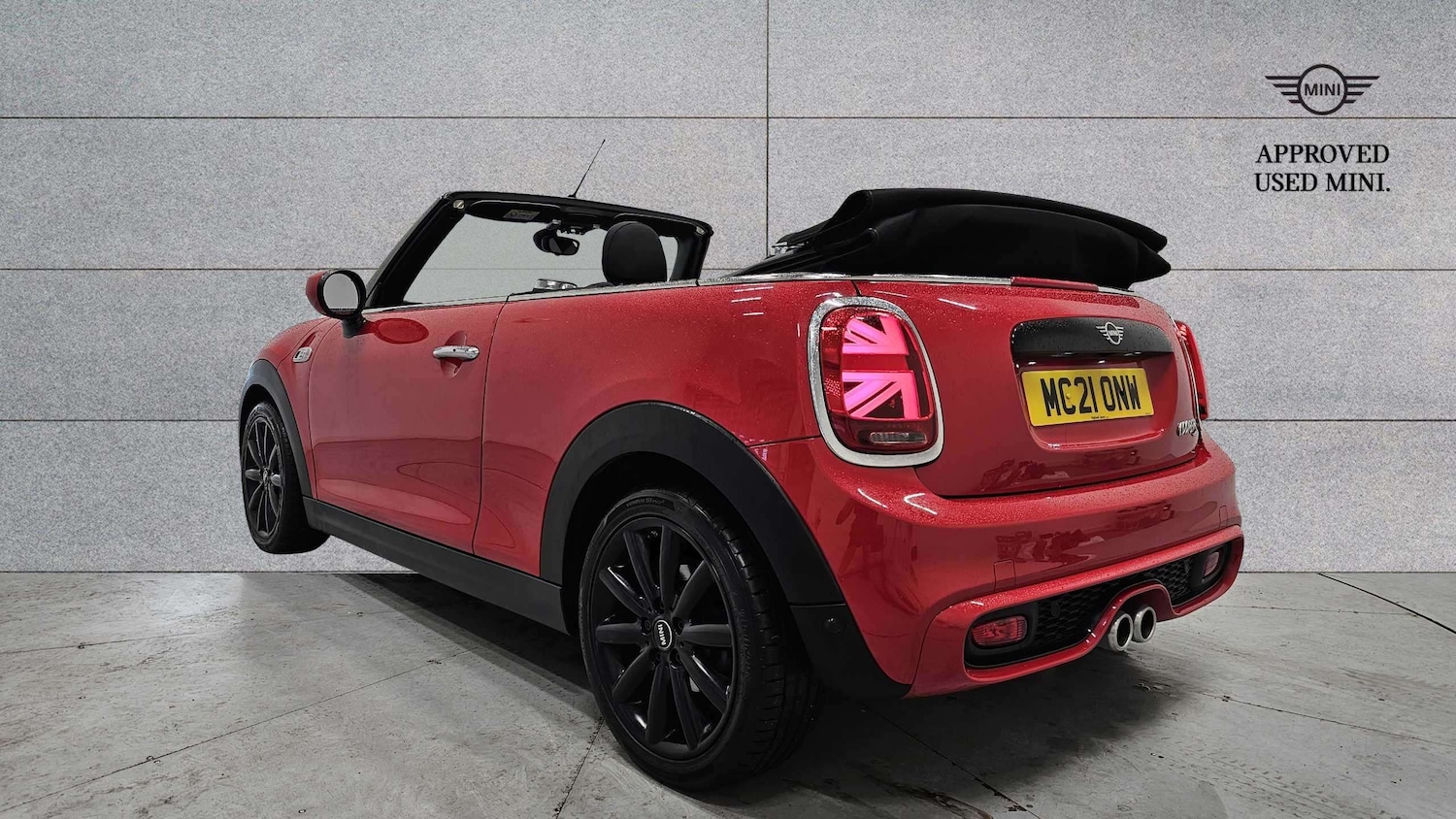 Used MINI Convertible 2021 for sale - 77861566: Photo 2