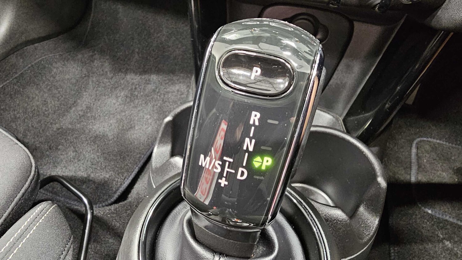 Used MINI Convertible 2021 for sale - 77861566: Photo 26