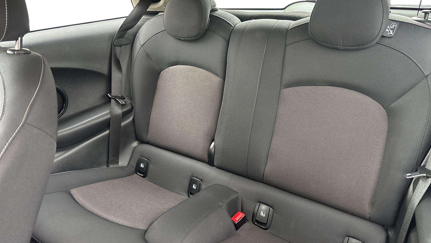 Used MINI Hatch 2023 for sale - 76218417: Photo 14