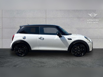 Used MINI Hatch 2022 for sale - 78732338: Photo