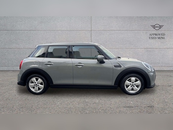 Used MINI Hatch 2022 for sale - 76648898: Photo