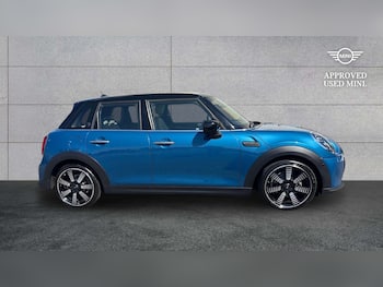 Used MINI Hatch 2024 for sale - 79637295: Photo