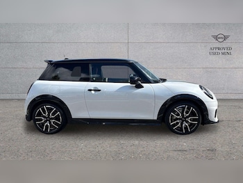 Used MINI Cooper 2024 for sale - 78234078: Photo