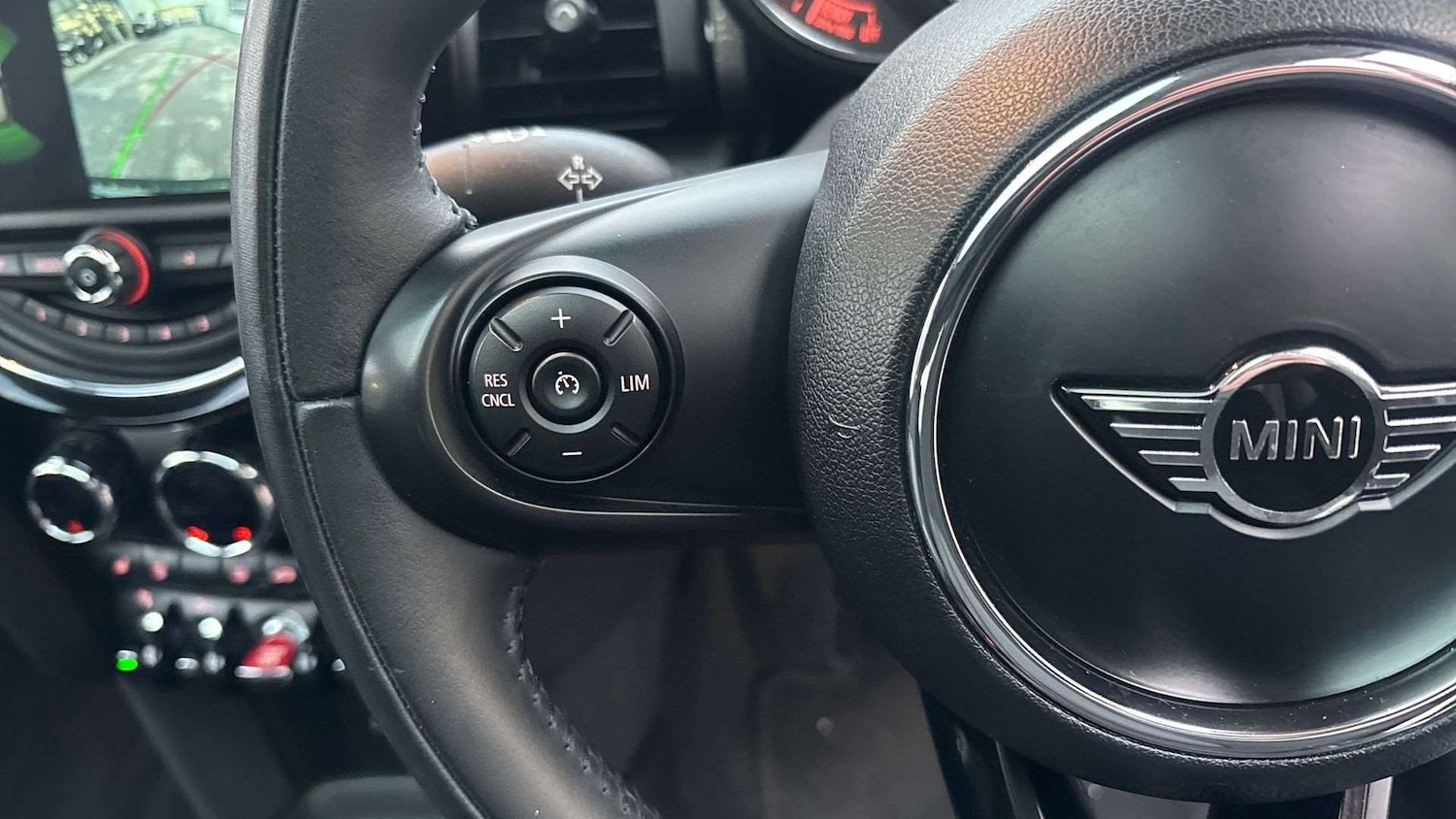 Used MINI Hatch 2018 for sale - 77389827: Photo 22