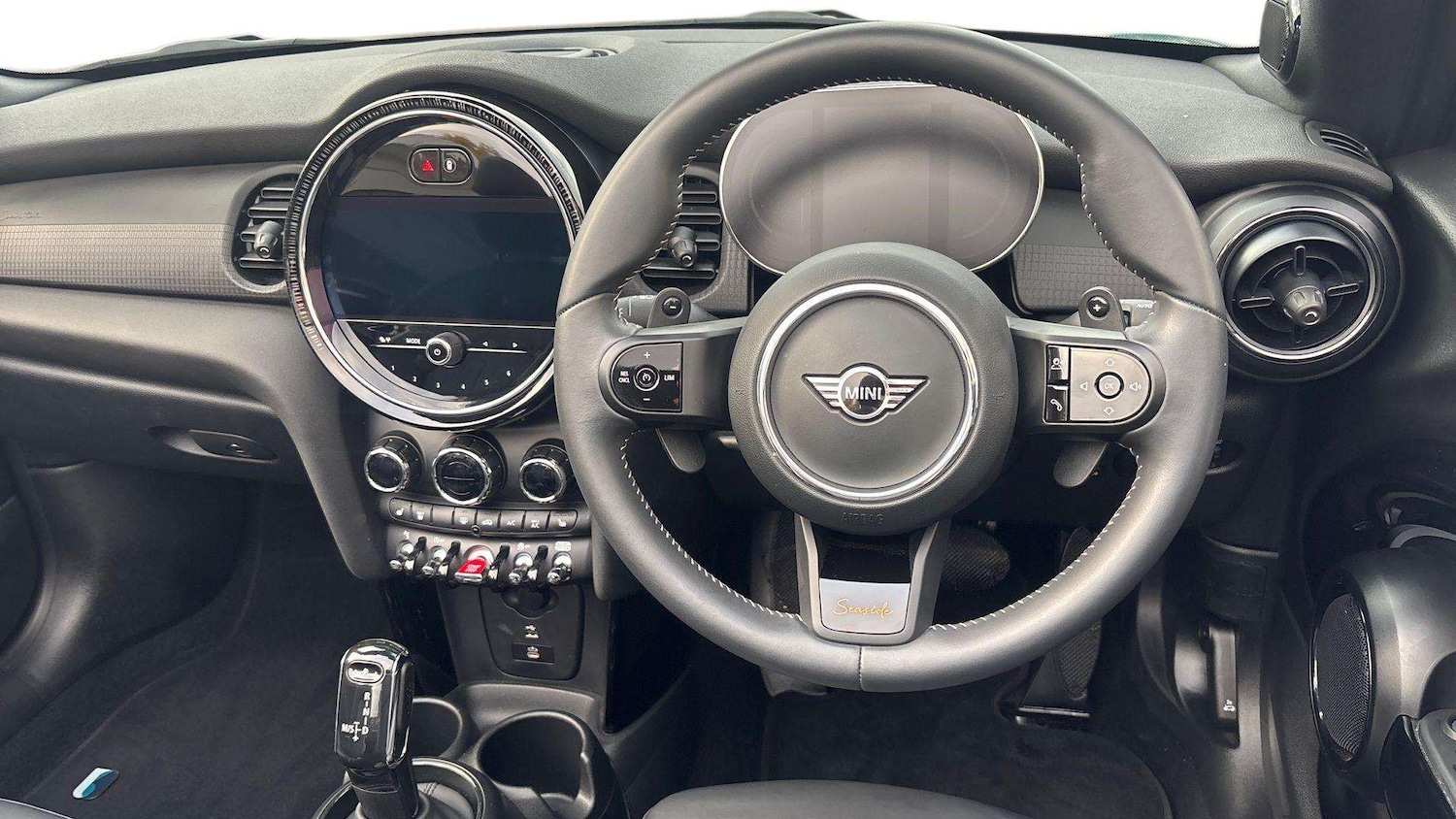 Used MINI Convertible 2023 for sale - 76515660: Photo 7