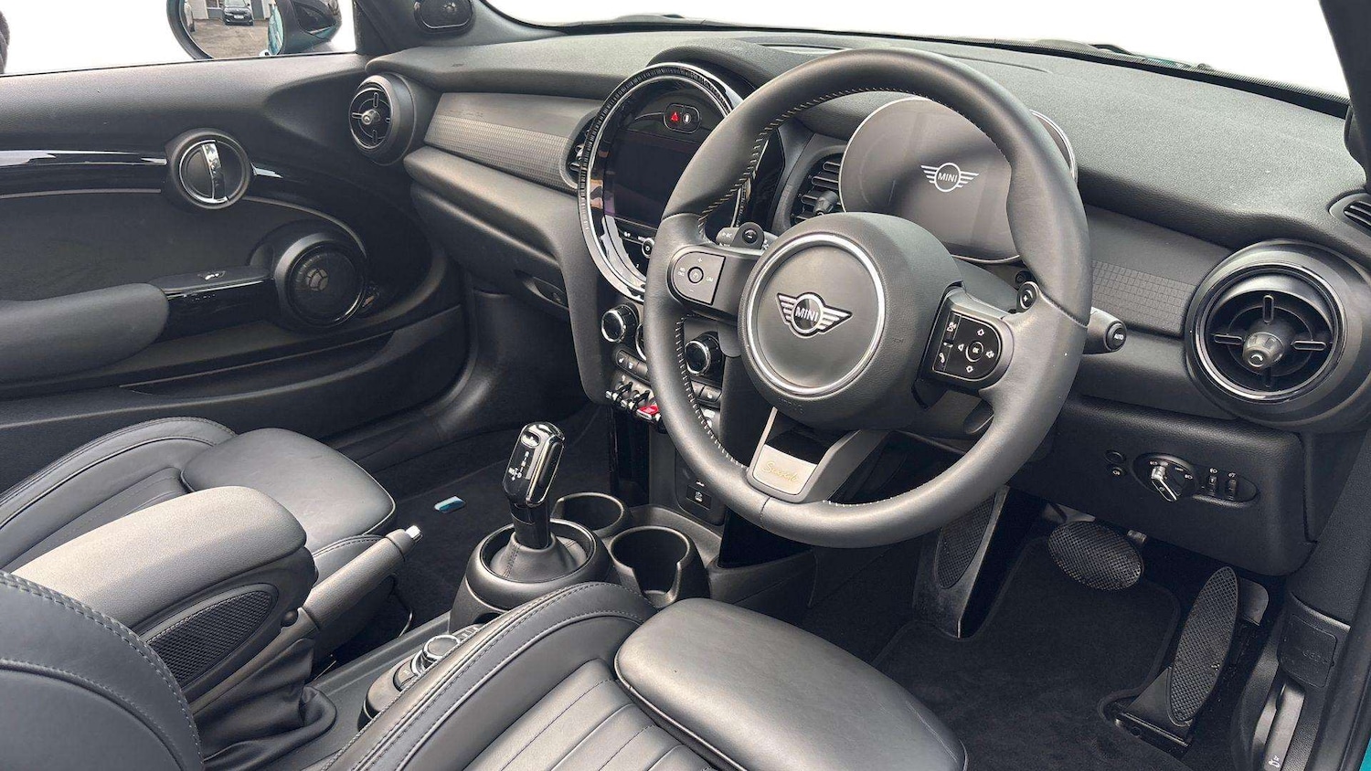 Used MINI Convertible 2023 for sale - 76515660: Photo 8