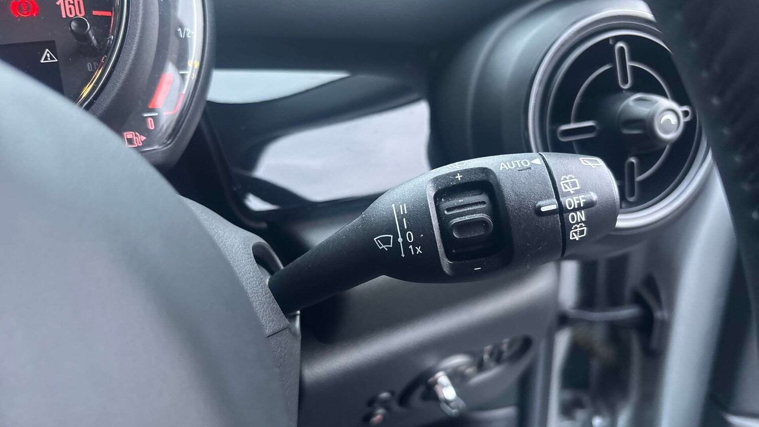 Used MINI Hatch 2022 for sale - 77500358: Photo 30