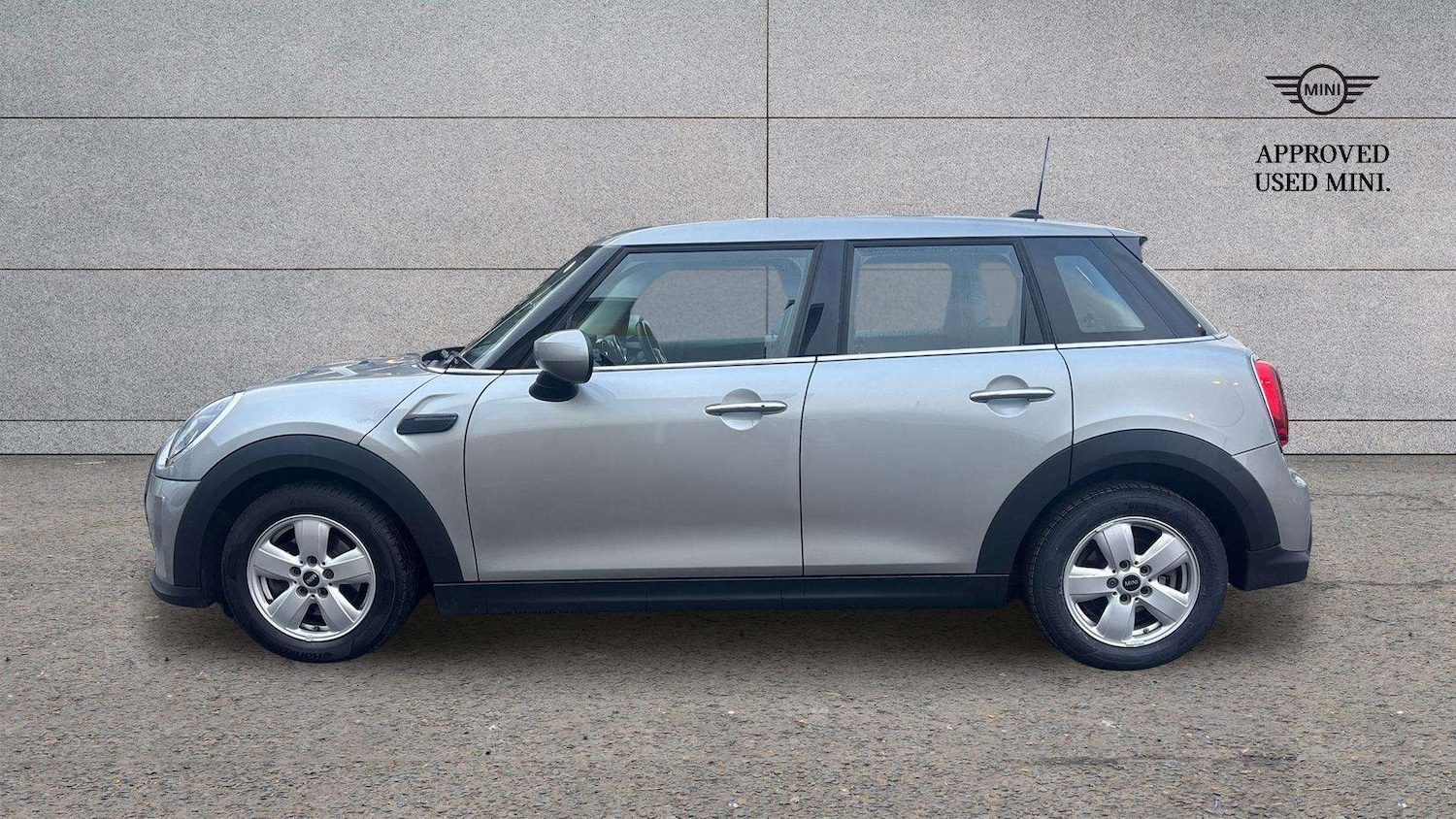 Used MINI Hatch 2022 for sale - 77500358: Photo 5