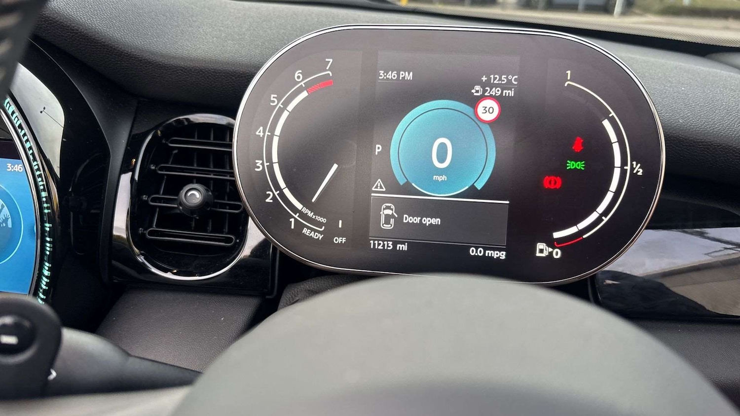 Used MINI Convertible 2024 for sale - 76421206: Photo 11