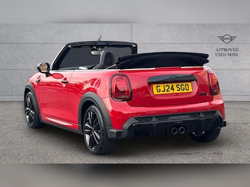 Used MINI Convertible 2024 for sale - 76421206: Photo