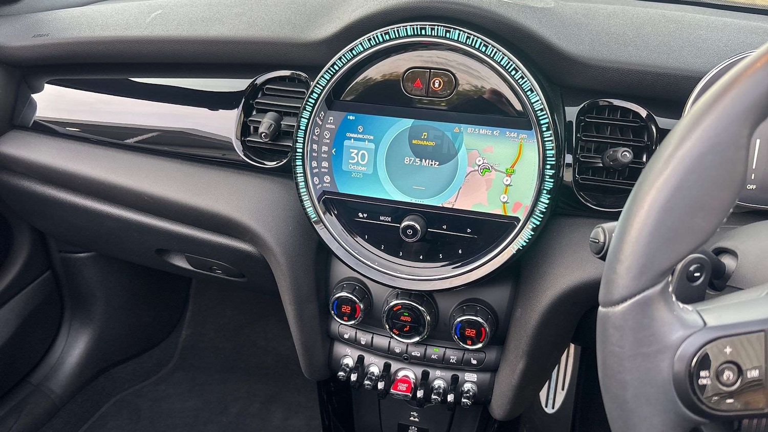 Used MINI Convertible 2024 for sale - 76421206: Photo 31