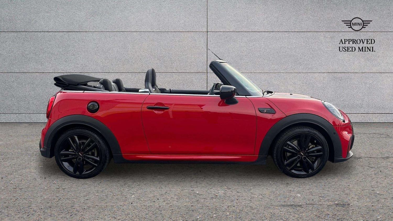 Used MINI Convertible 2024 for sale - 76421206: Photo 4