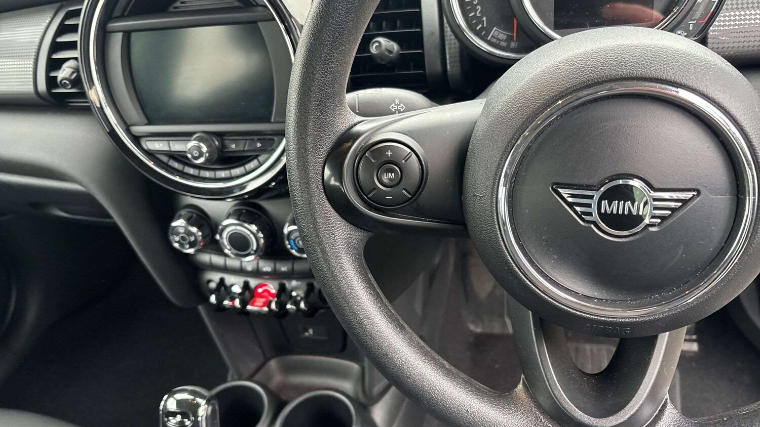 Used MINI Hatch 2020 for sale - 78052338: Photo 22