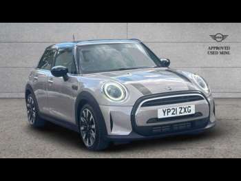 2021 - 1.5 Cooper Exclusive 6dr [Comfort/Nav+ Pack] 6-Door
