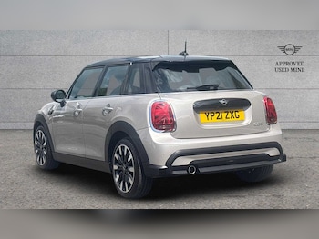 Used MINI Clubman 2021 for sale - 75329345: Photo