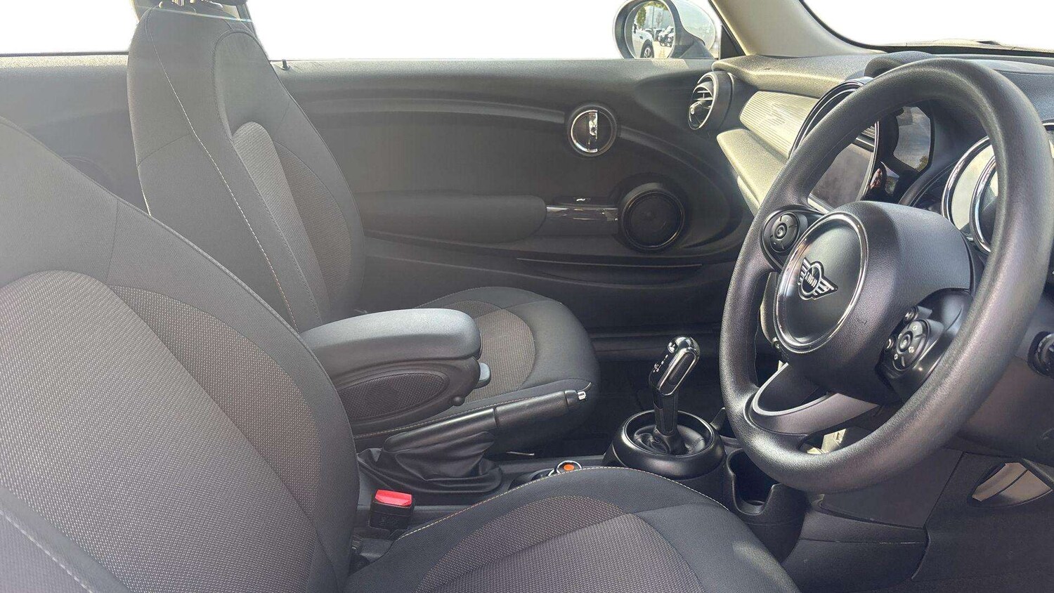 Used MINI Hatch 2018 for sale - 75993806: Photo 13