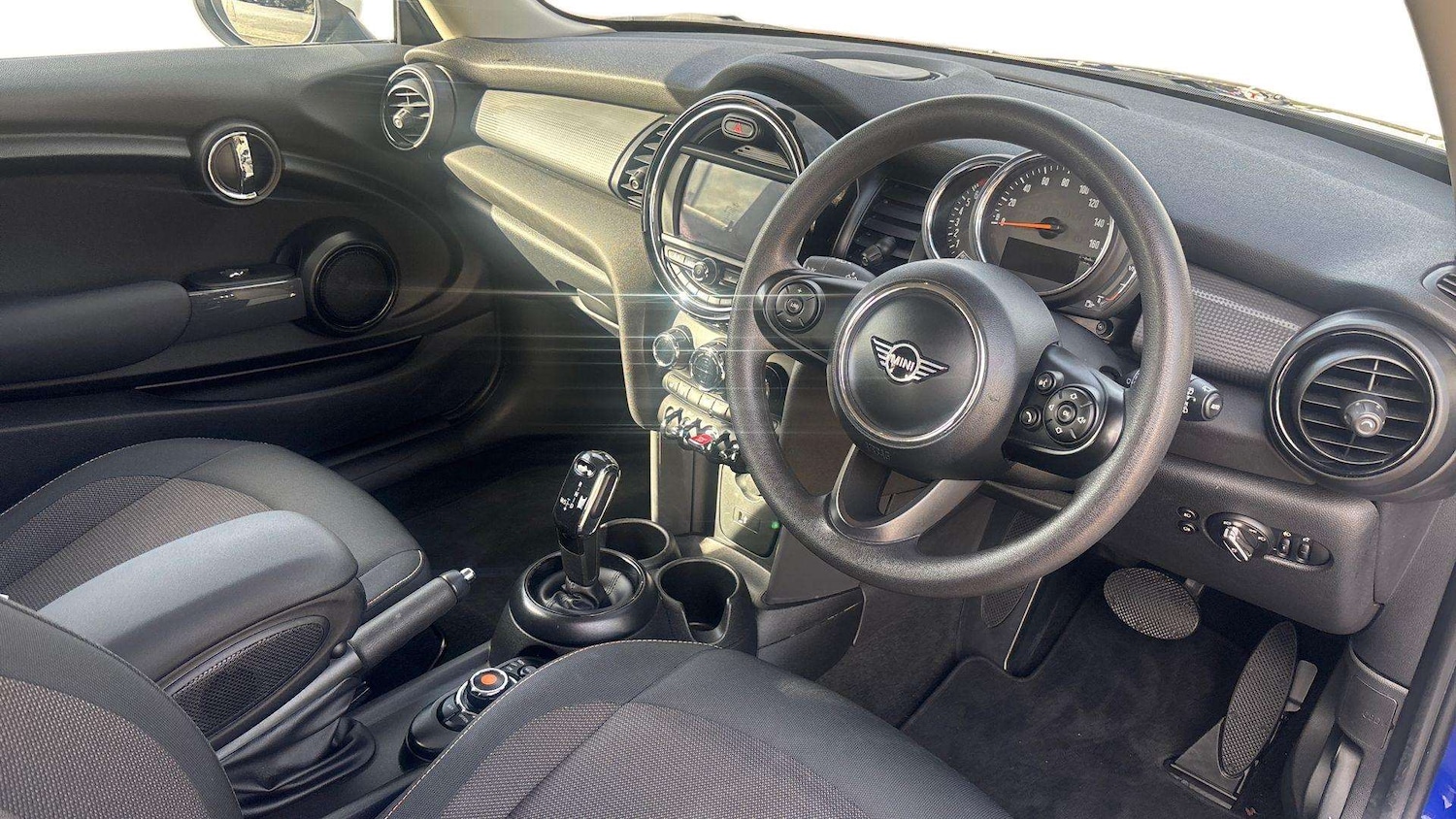Used MINI Hatch 2018 for sale - 75993806: Photo 8