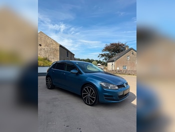 Used Volkswagen Golf 2014 for sale - 79510014: Photo