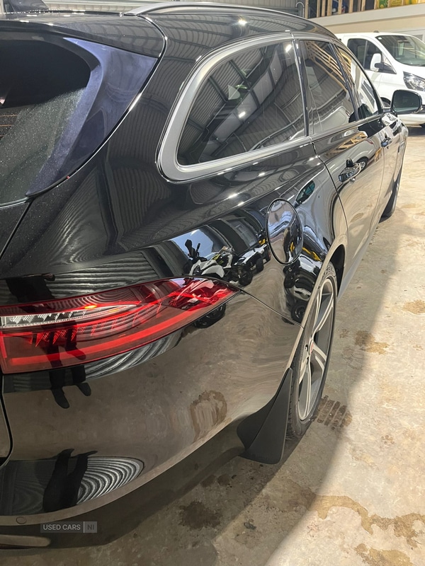 Used Jaguar XF 2018 for sale - 76702706: Photo 8