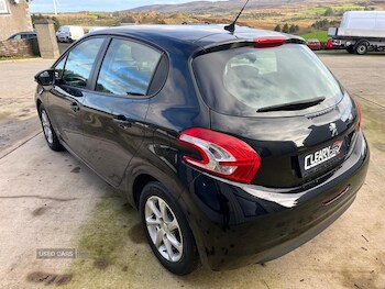 Used Peugeot 208 2013 for sale - 76585870: Photo