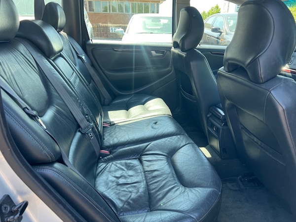 Used Volvo V70 2003 for sale - 74556477: Photo 13