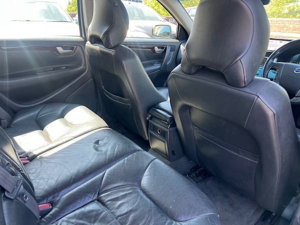 Used Volvo V70 2003 for sale - 74556477: Photo 14