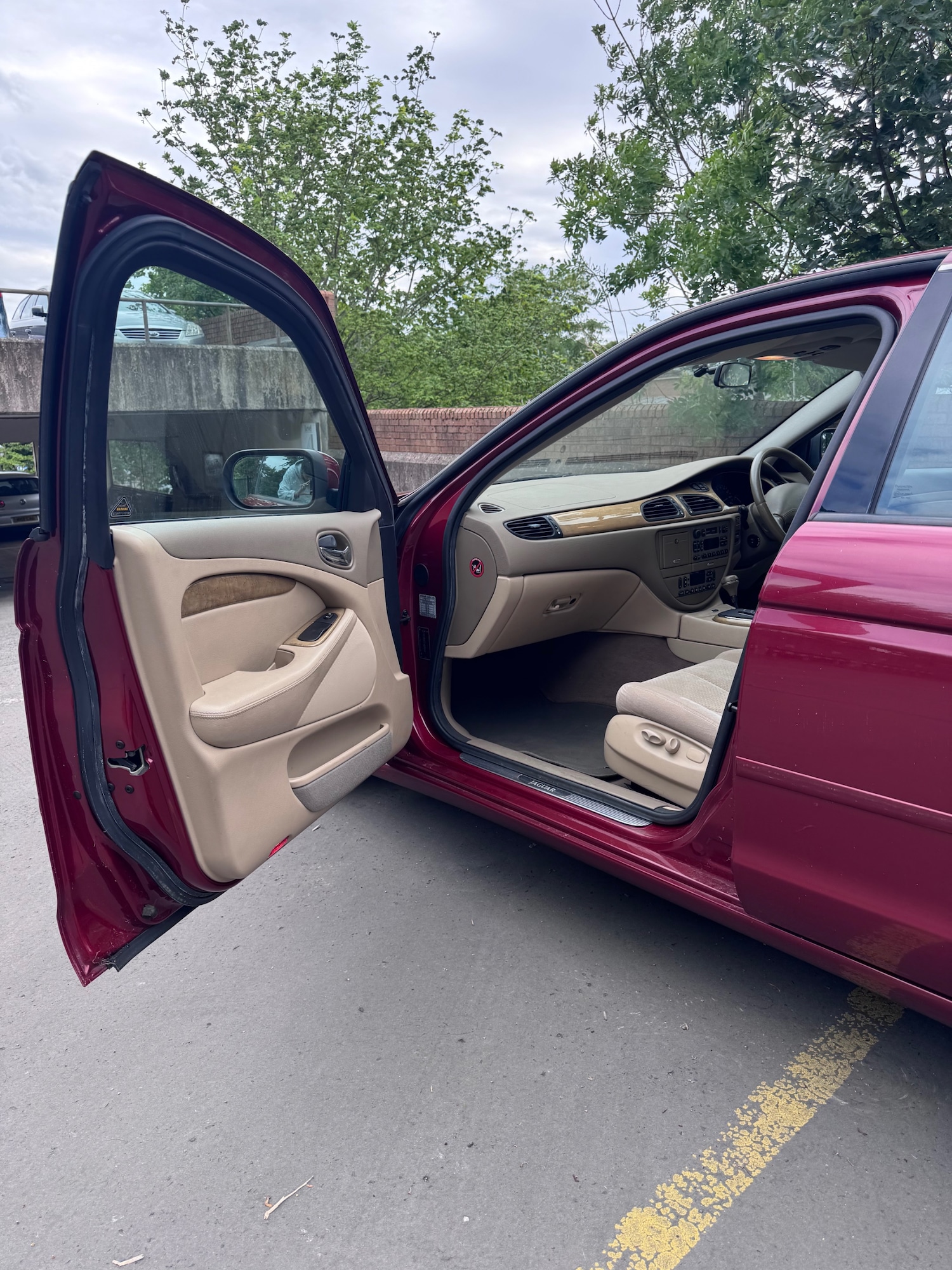 Vehicle 29