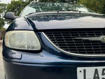 Used Chrysler Grand Voyager 2004 for sale - 72052307: Photo
