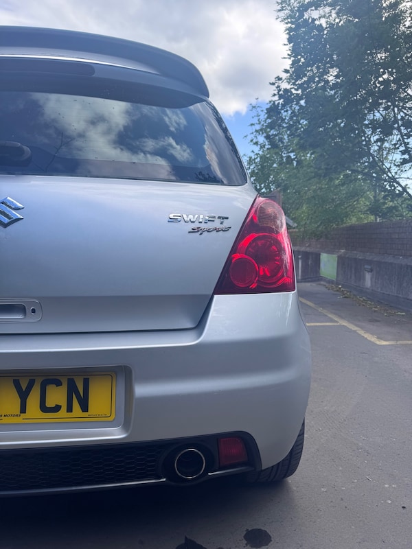 Used Suzuki Swift 2011 for sale - 75086247: Photo 15