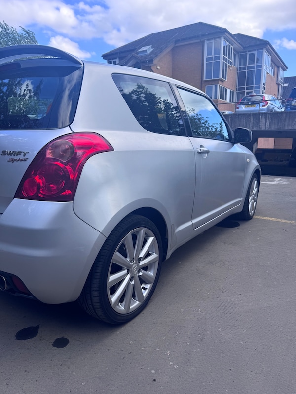 Used Suzuki Swift 2011 for sale - 75086247: Photo 17