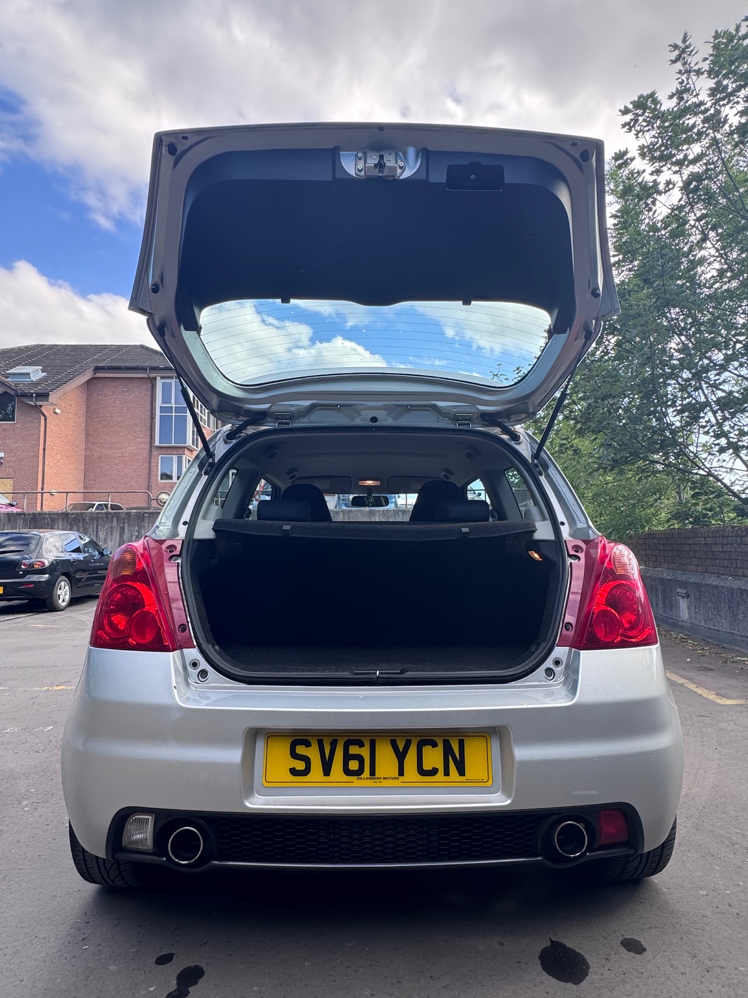Vehicle 25