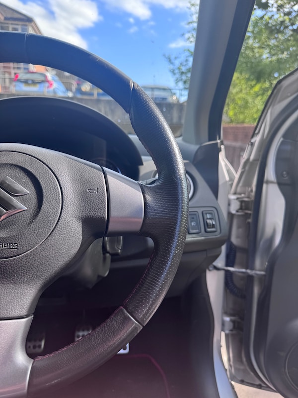 Used Suzuki Swift 2011 for sale - 75086247: Photo 35