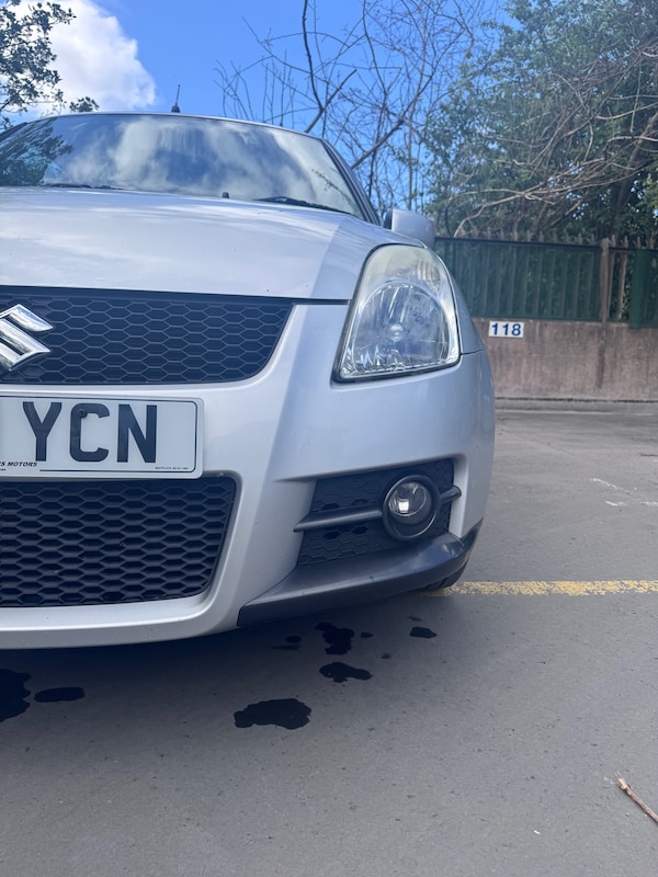 Used Suzuki Swift 2011 for sale - 75086247: Photo 4