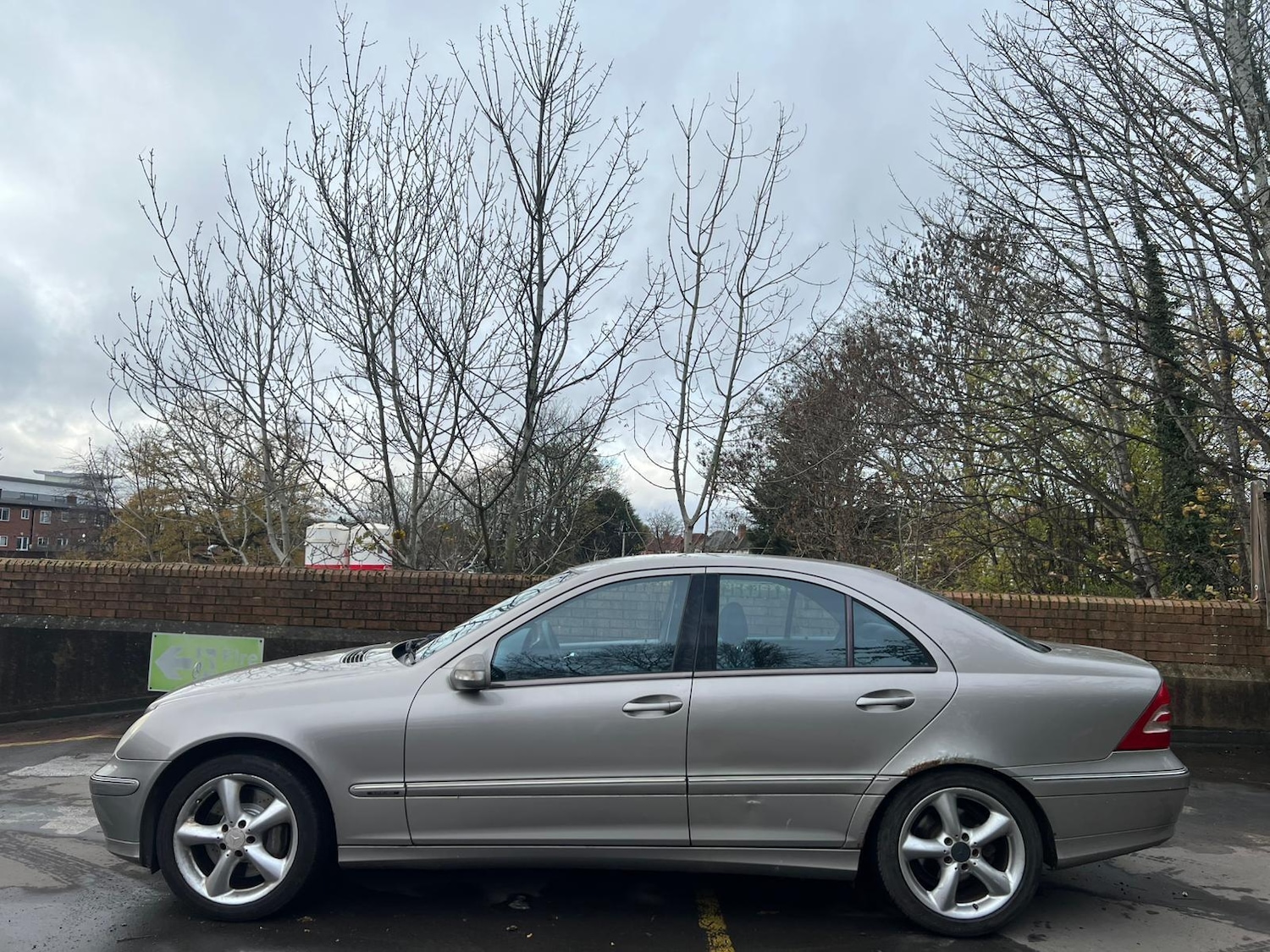Used Mercedes-Benz C Class 2003 for sale - 77087816: Photo 6