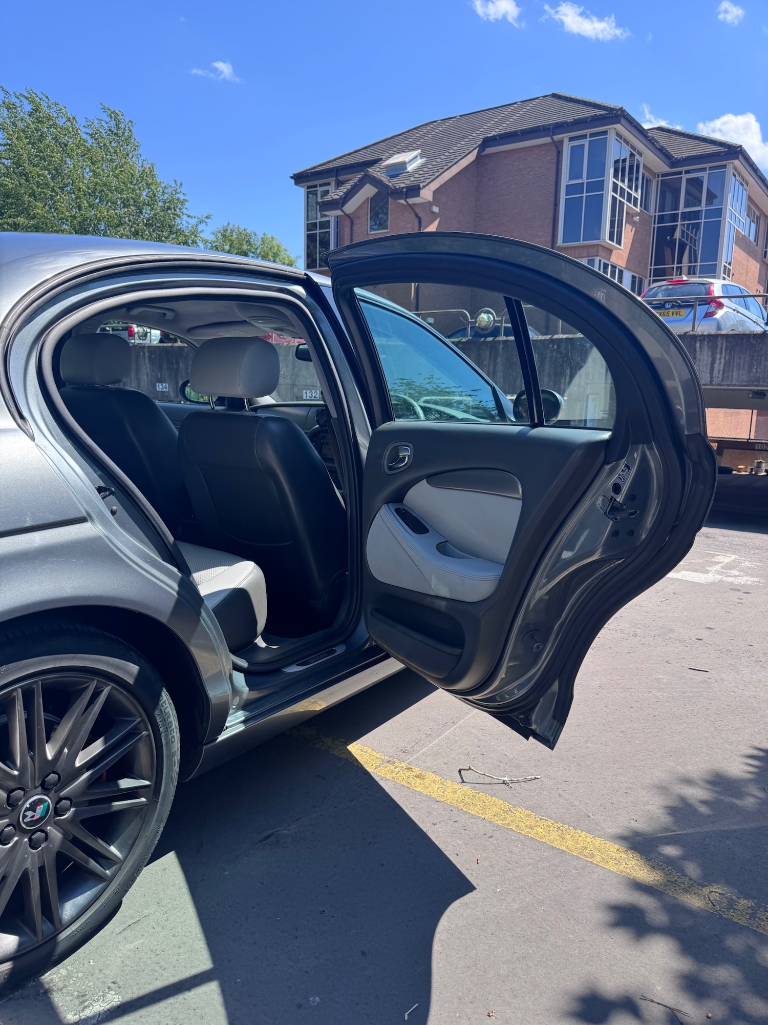 Vehicle 23