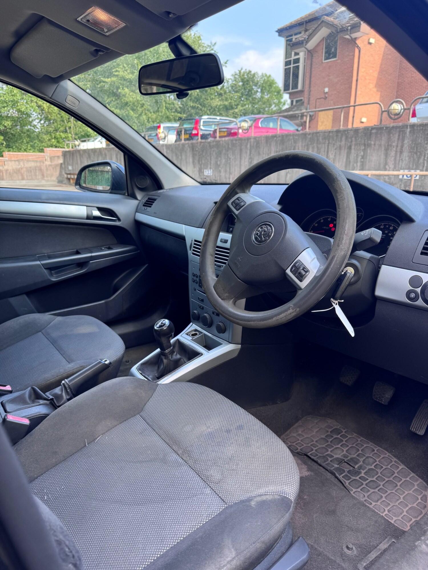 Used Vauxhall Astra 2009 for sale - 77087818: Photo 27