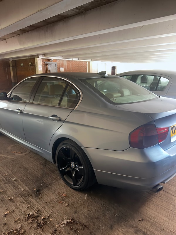 Used BMW 3 Series 2011 for sale - 75584597: Photo 3
