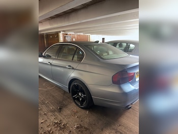 Used BMW 3 Series 2011 for sale - 75584597: Photo