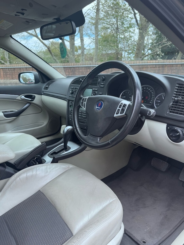 Used Saab 9-3 2005 for sale - 74327222: Photo 12