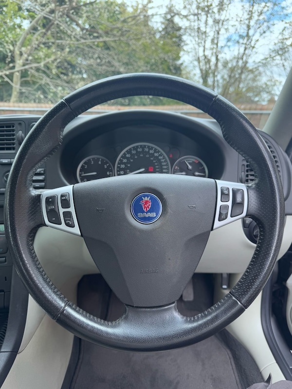 Used Saab 9-3 2005 for sale - 74327222: Photo 29