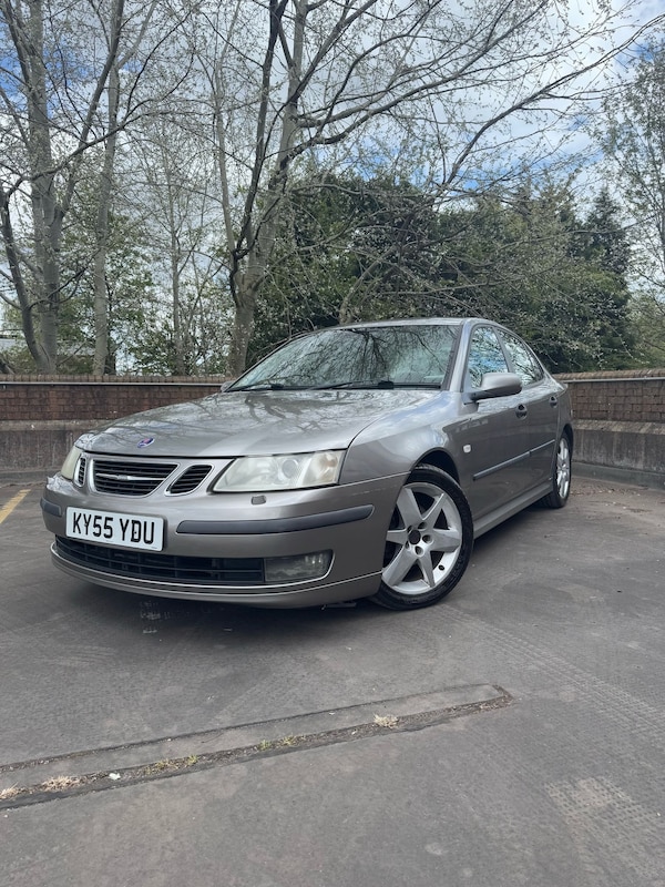 Used Saab 9-3 2005 for sale - 74327222: Photo 2