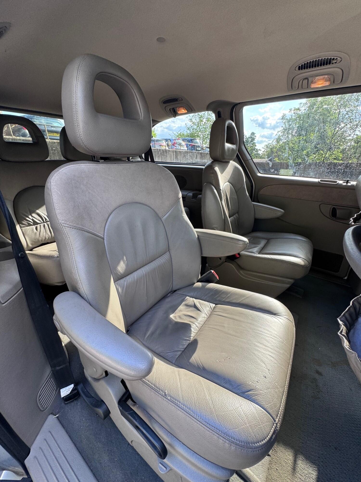 Used Chrysler Grand Voyager 2002 for sale - 77087801: Photo 24