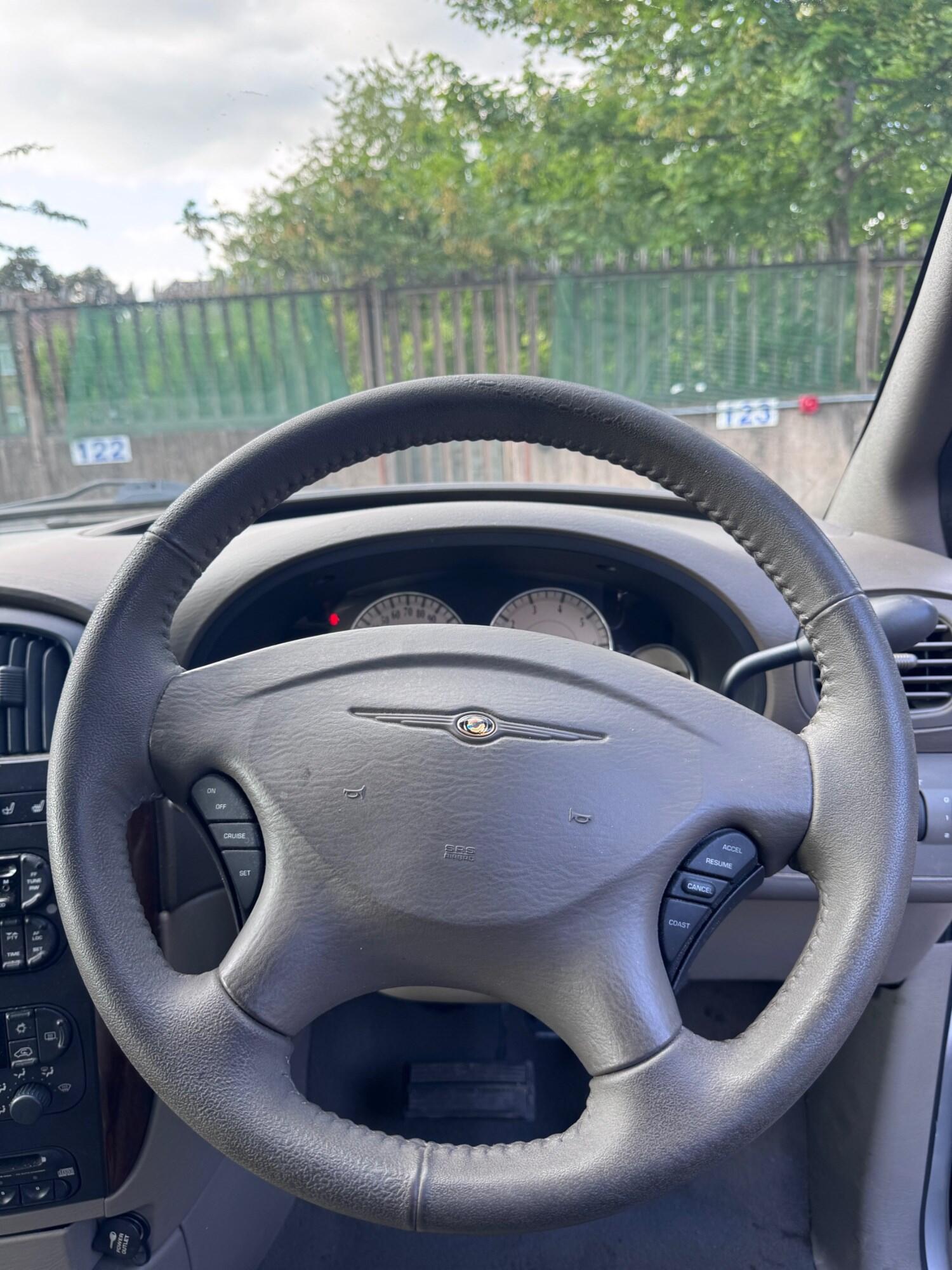 Used Chrysler Grand Voyager 2002 for sale - 77087801: Photo 37