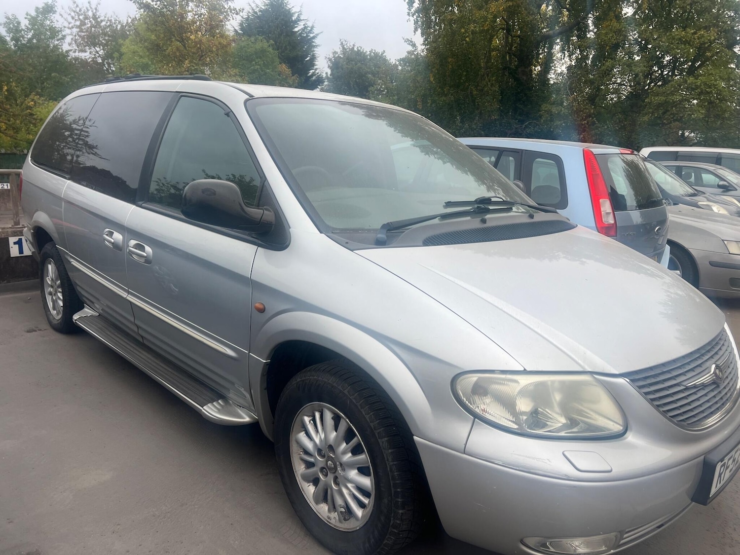 Used Chrysler Grand Voyager 2002 for sale - 77087801: Photo 4