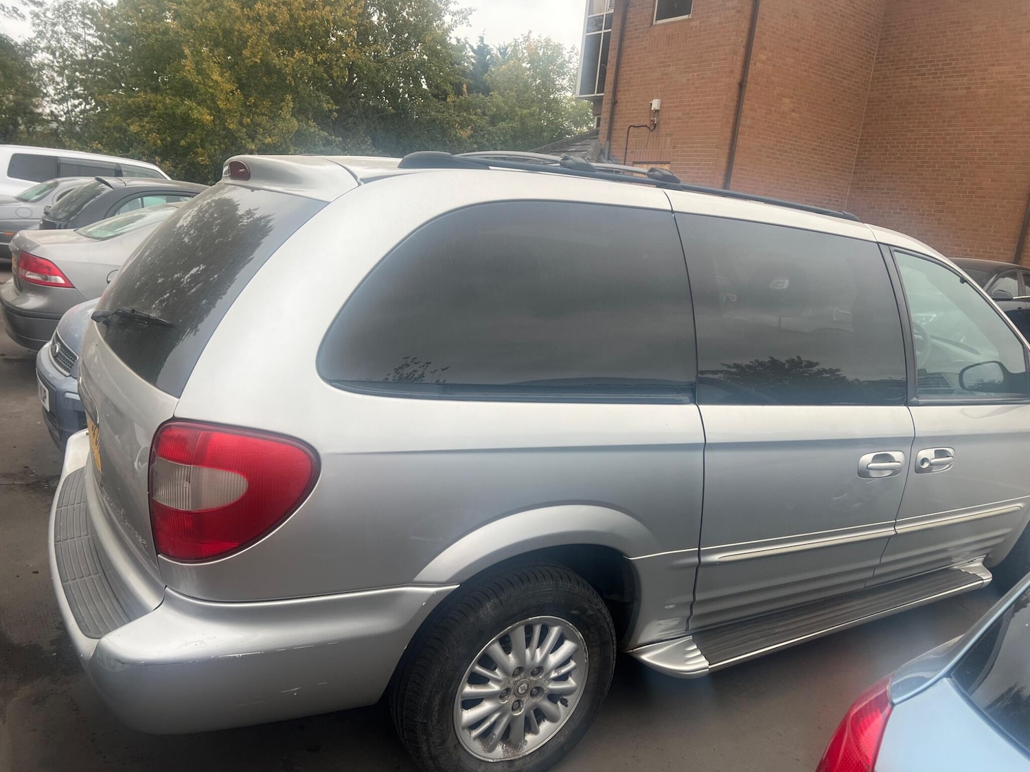 Used Chrysler Grand Voyager 2002 for sale - 77087801: Photo 5